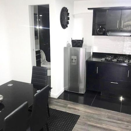 Estadio Apartamentos เมเดยิน ภายนอก รูปภาพ